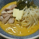 味噌カレー牛乳ラーメン